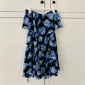Lulu’s Black Blue Floral Strapless Dress Size Medium